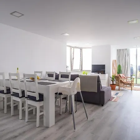 Foz - West Shore Retreat דירה